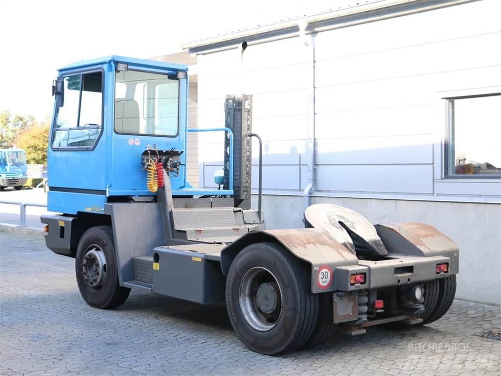 Terberg YT220 4X2 其他物料運輸工具