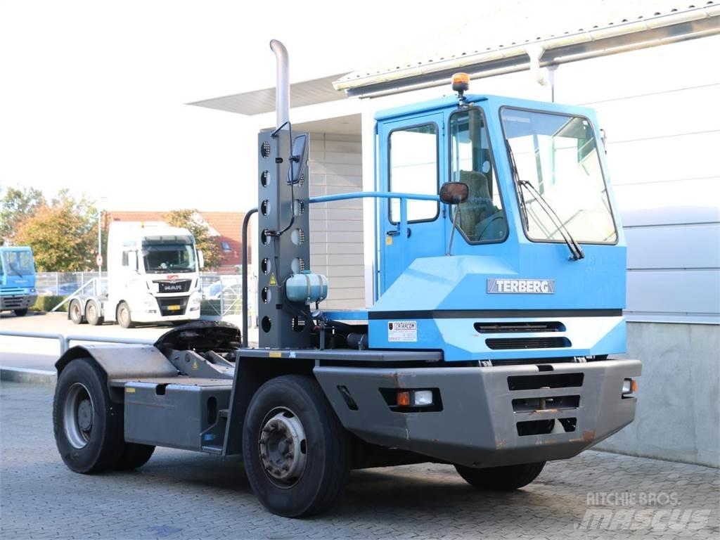 Terberg YT220 4X2 其他物料運輸工具