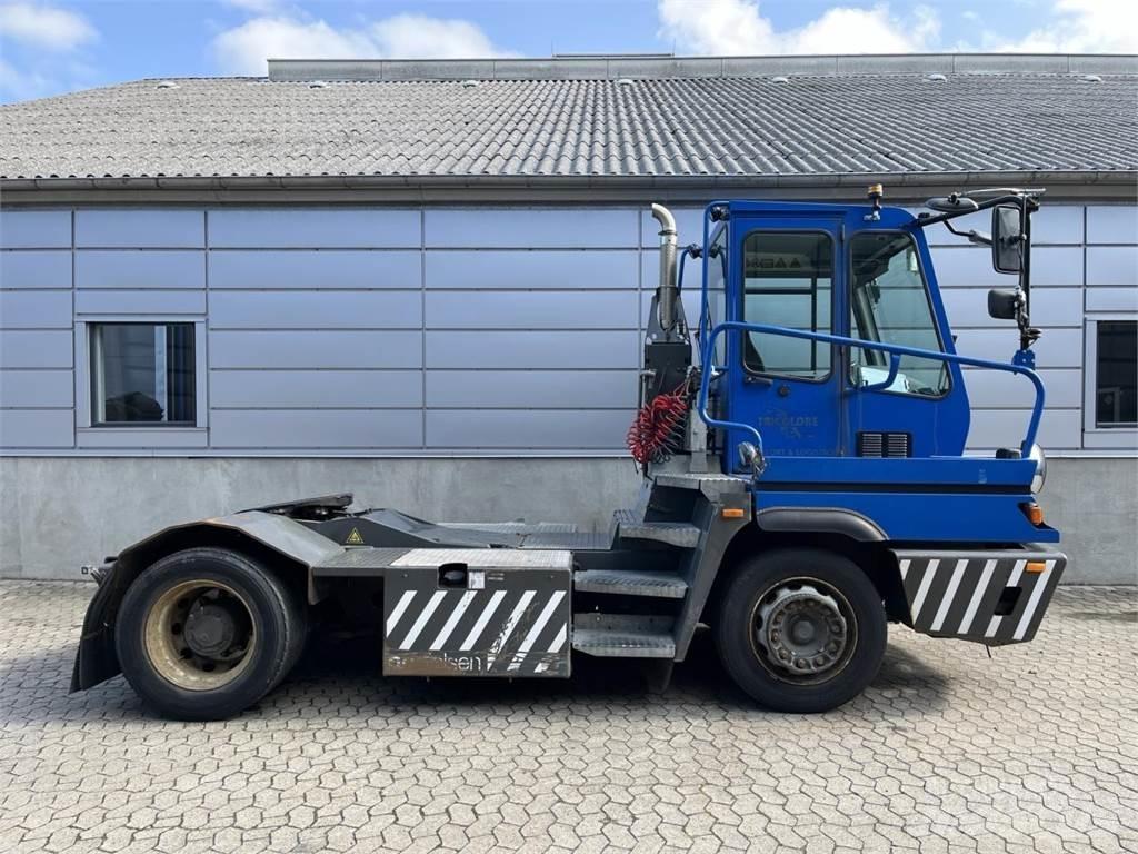 Terberg YT222 4X2 其他物料運輸工具