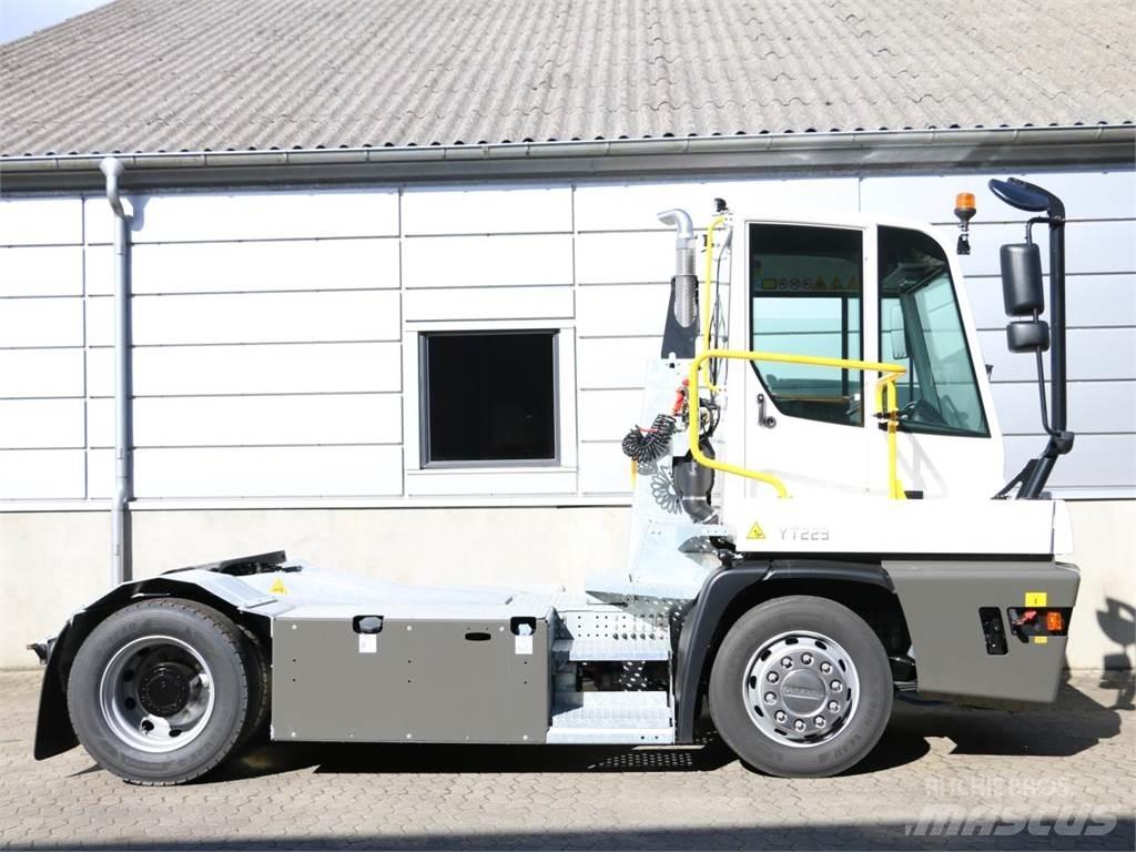 Terberg YT223 4x2 其他物料運輸工具
