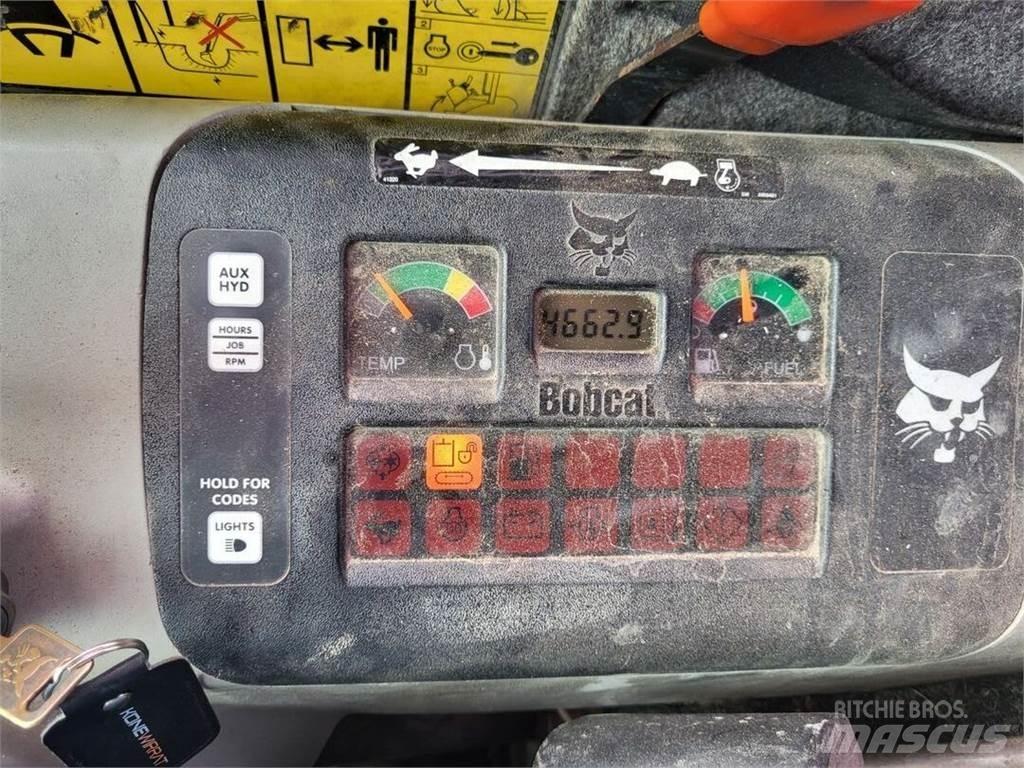 Bobcat 435H 小型挖土機/掘鑿機<7t(小型挖掘機)