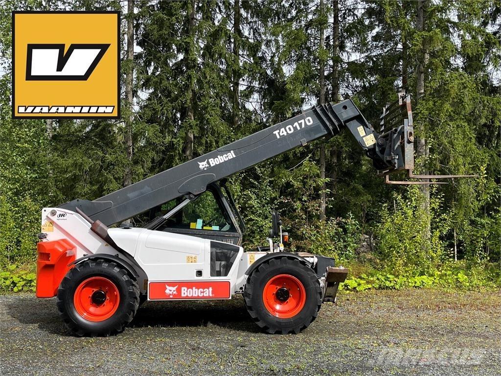 Bobcat T40170 伸縮臂操作車