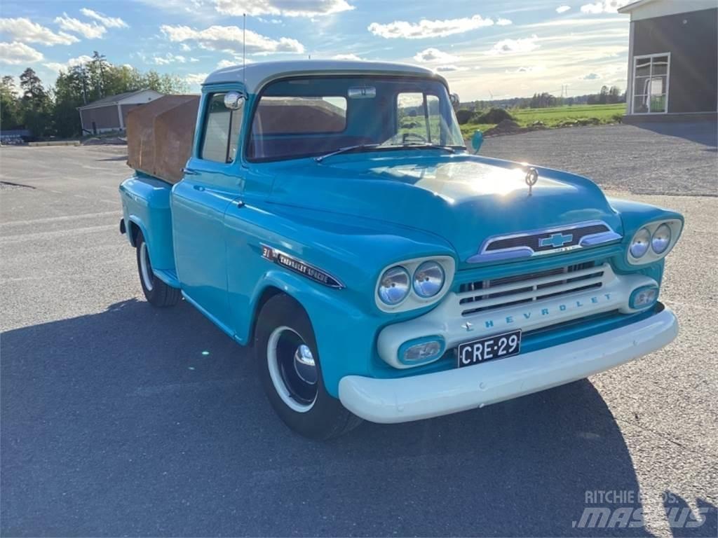 Chevrolet Apace 廂式貨物運輸車