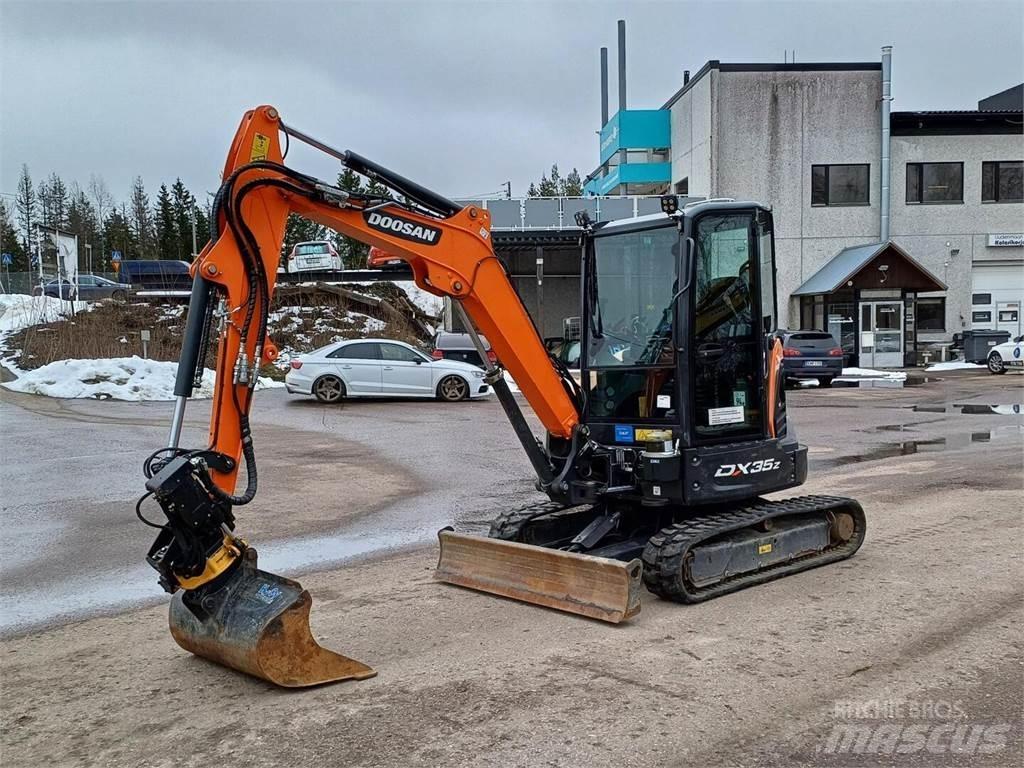 Doosan DX 35 Z 小型挖土機/掘鑿機<7t(小型挖掘機)