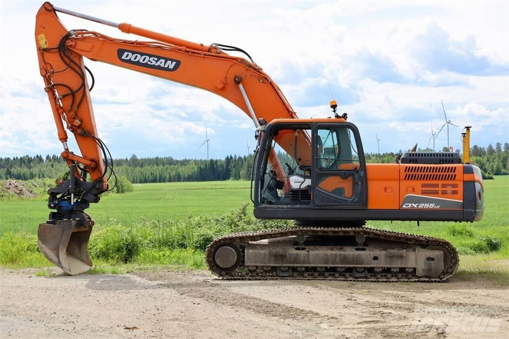 Doosan DX255 LC - 3 履帶式 挖土機/掘鑿機/挖掘機