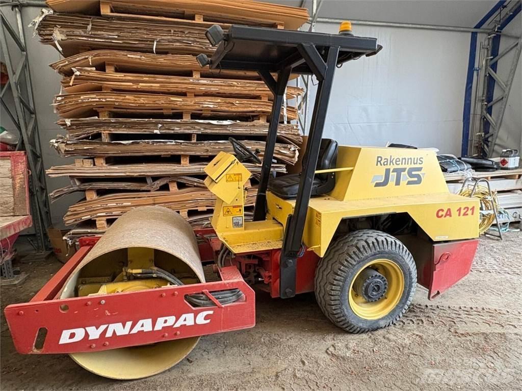 Dynapac CA 121 D 其他