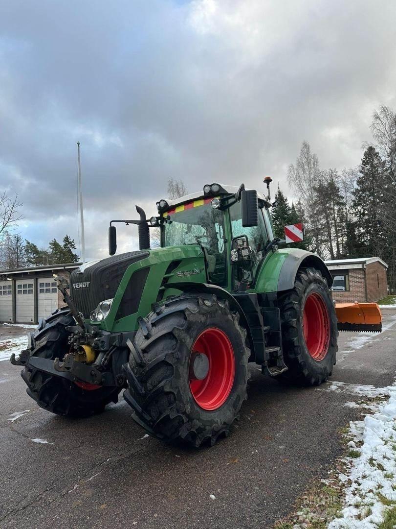 Fendt 828 VARIO 曳引機