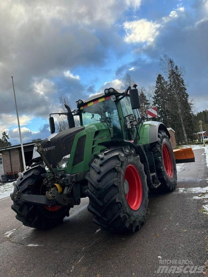 Fendt 828 VARIO 曳引機