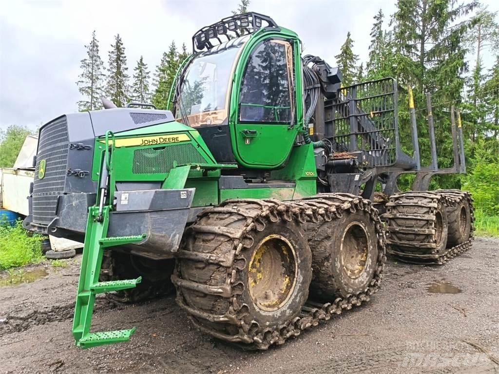 John Deere 1010G 集運機