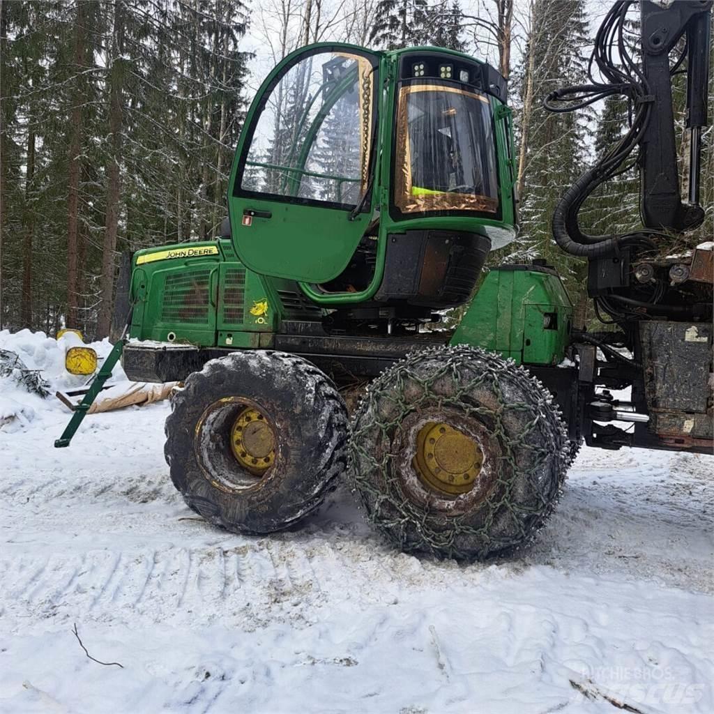 John Deere 1110E 集運機