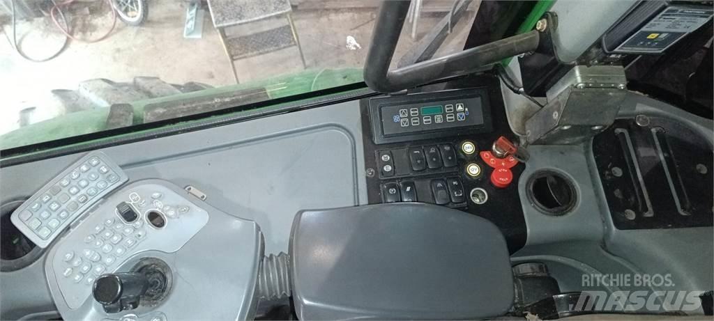 John Deere 1110E 集運機