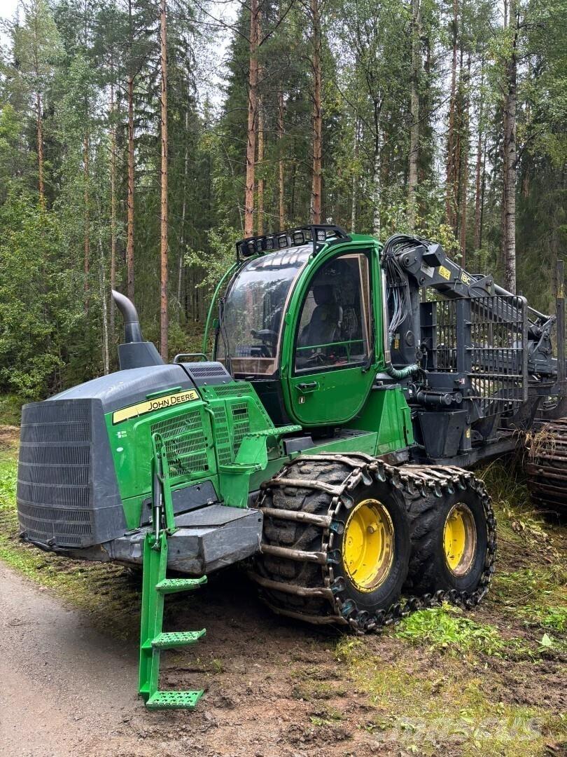 John Deere 1210G 集運機