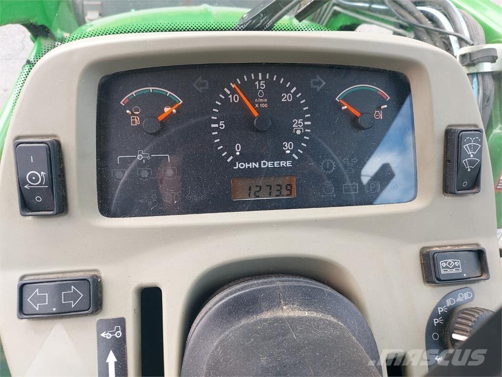 John Deere 3720 曳引機