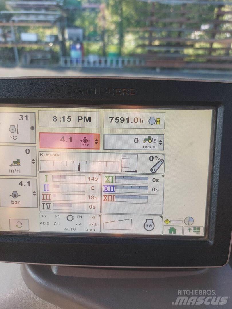 John Deere 6210R 曳引機