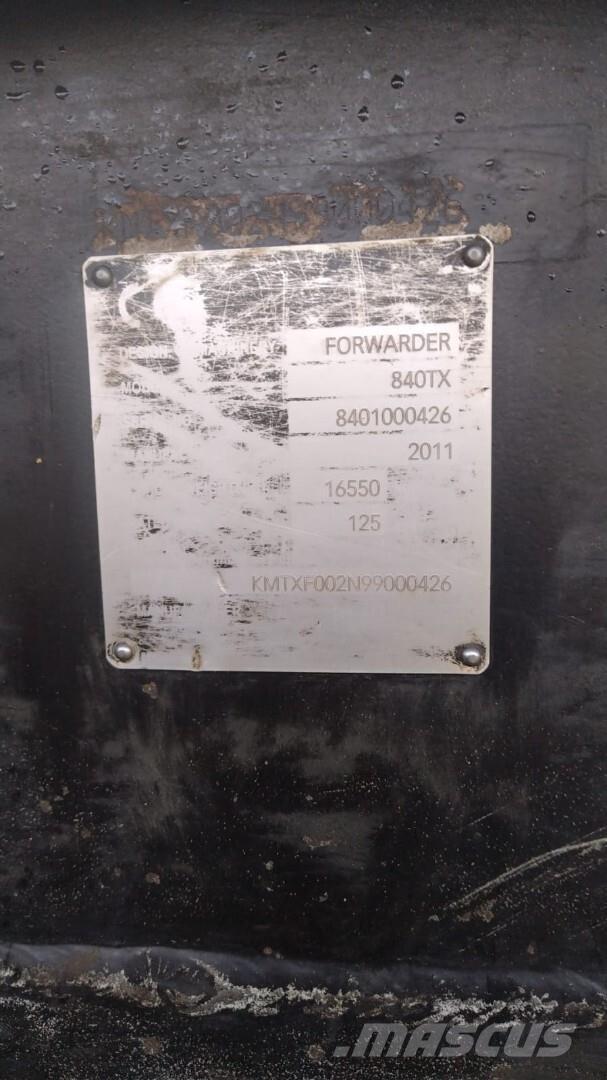 Komatsu 840 TX 集運機