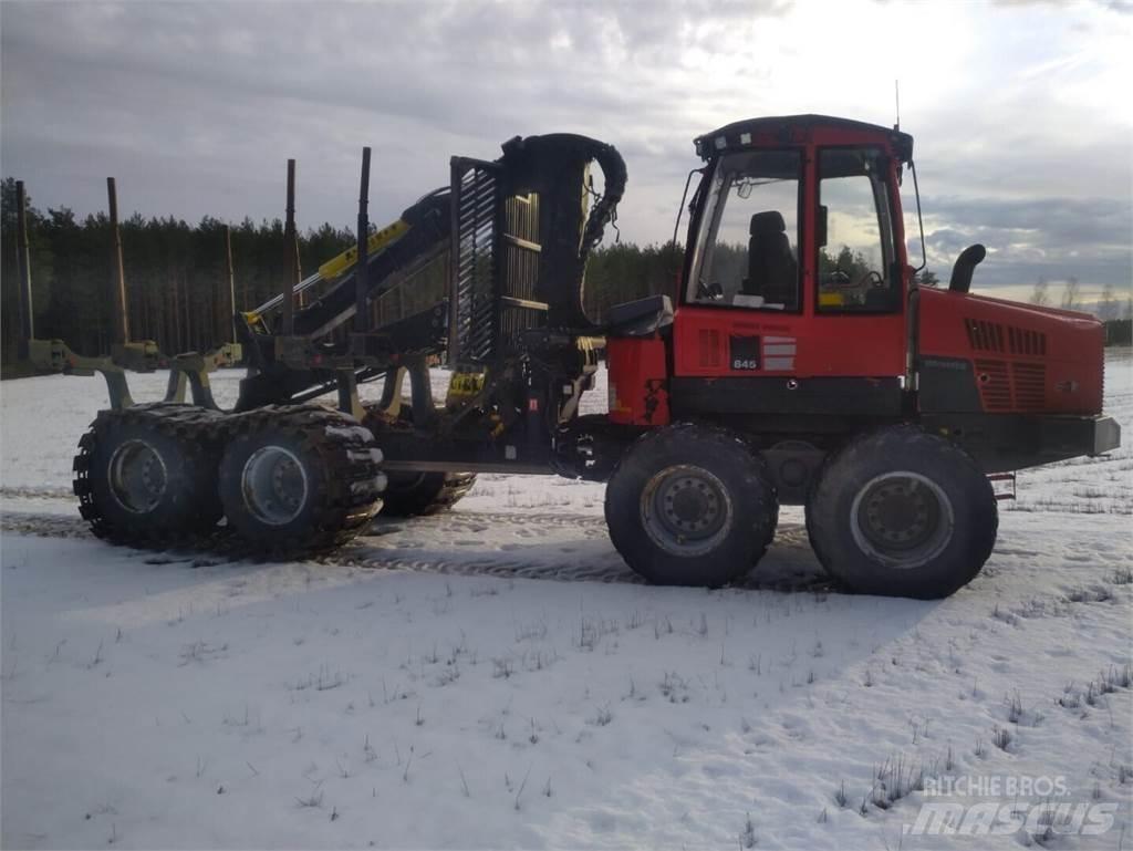 Komatsu 845 集運機