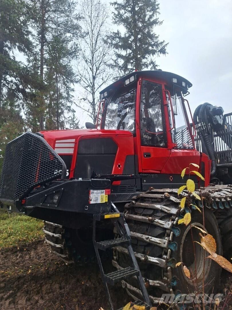 Komatsu 895 集運機