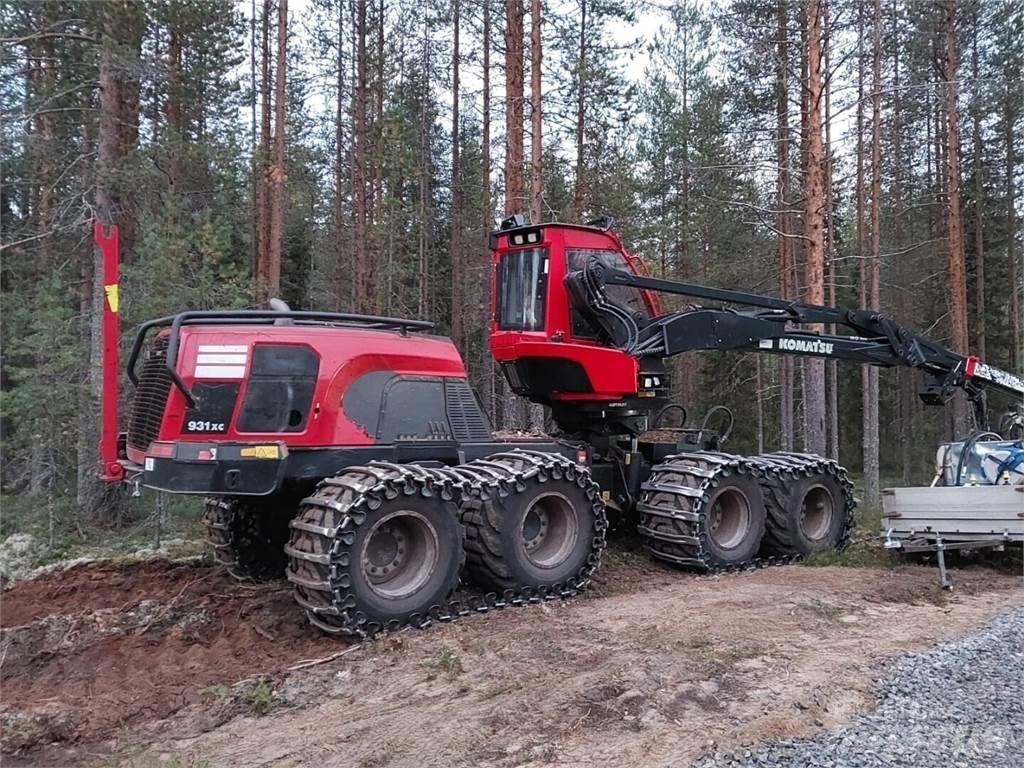 Komatsu 931 xc 收穫機