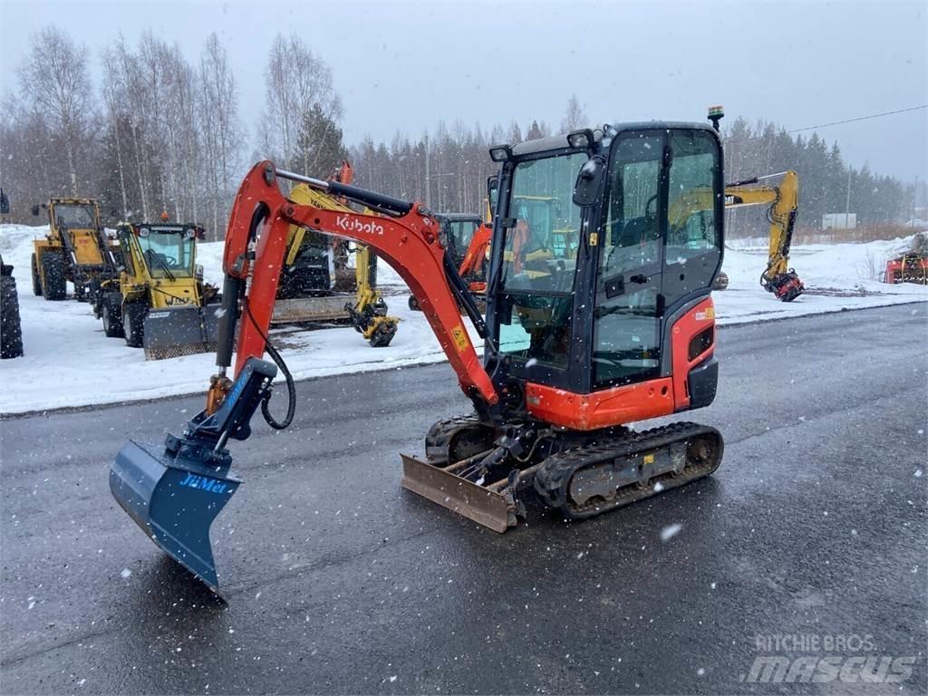 Kubota KX018-4 小型挖土機/掘鑿機<7t(小型挖掘機)