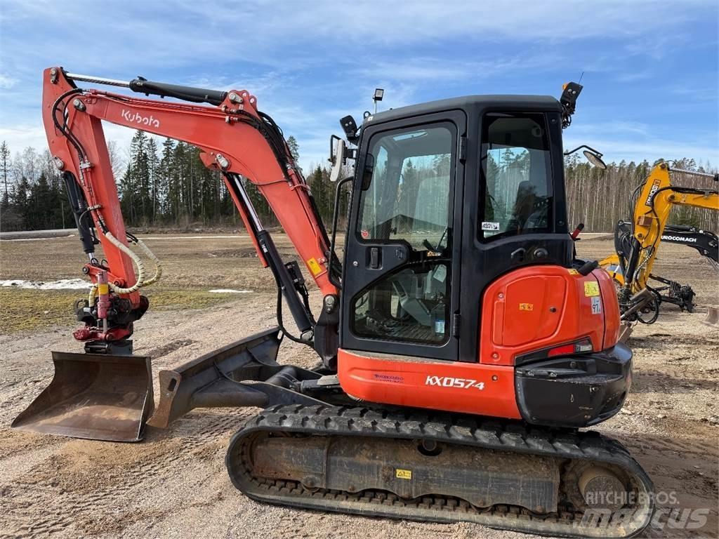 Kubota KX057-4 小型挖土機/掘鑿機<7t(小型挖掘機)