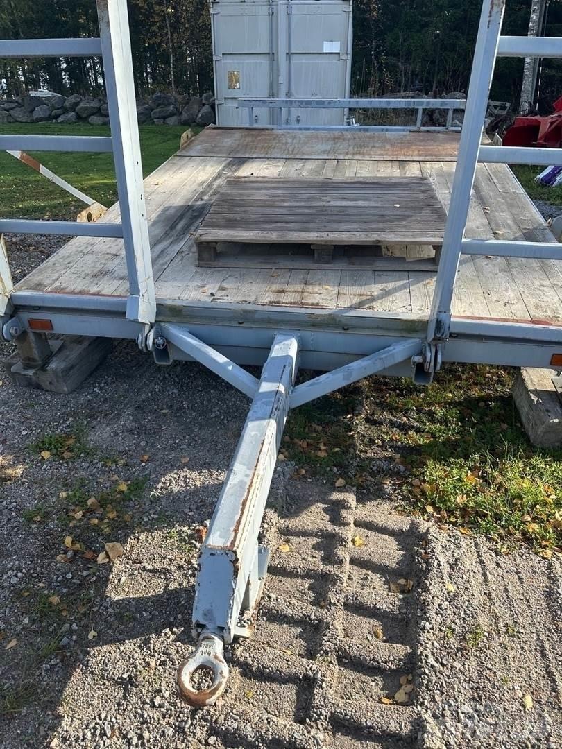  Kuljetuslavetti 其他拖車
