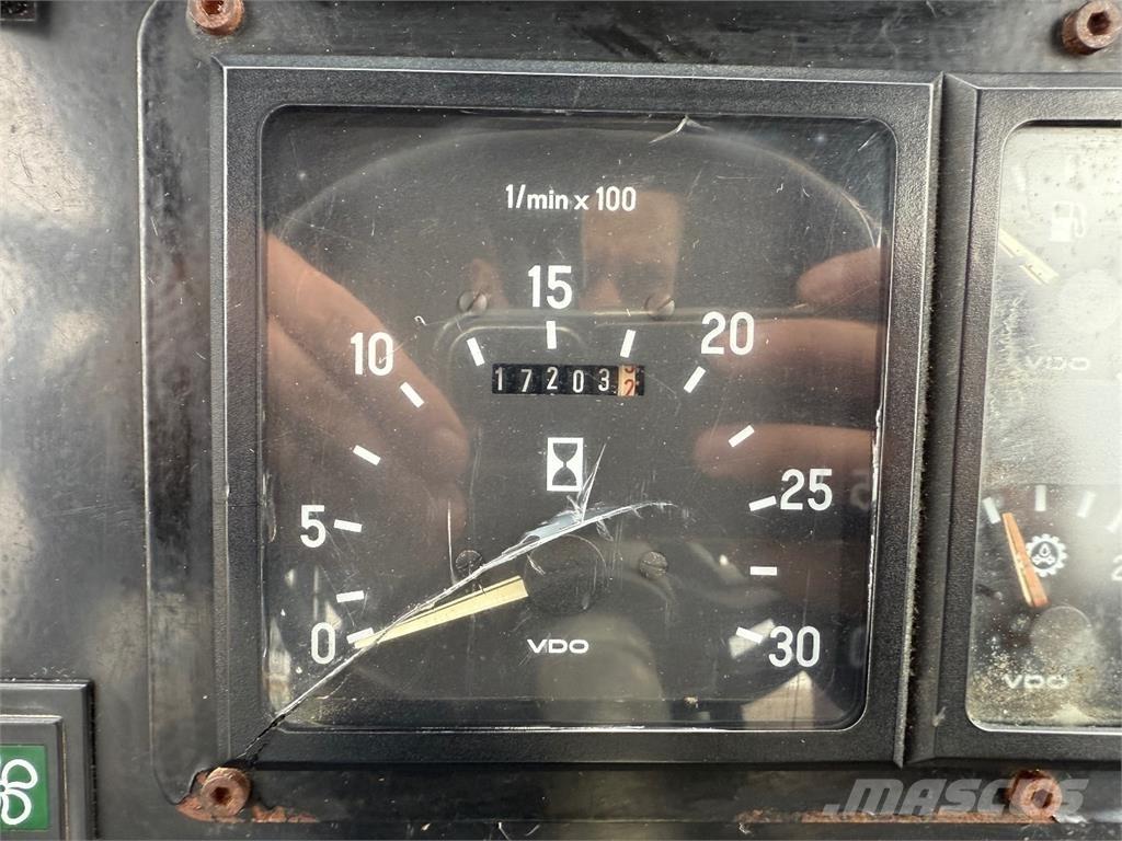 Lännen 540. 4x4 反鏟裝載機