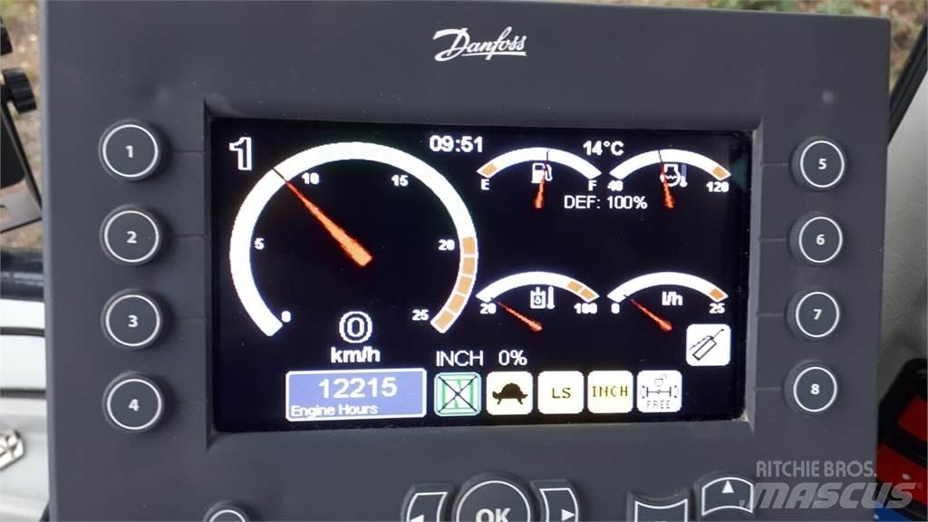 Lännen 8600 I 反鏟裝載機