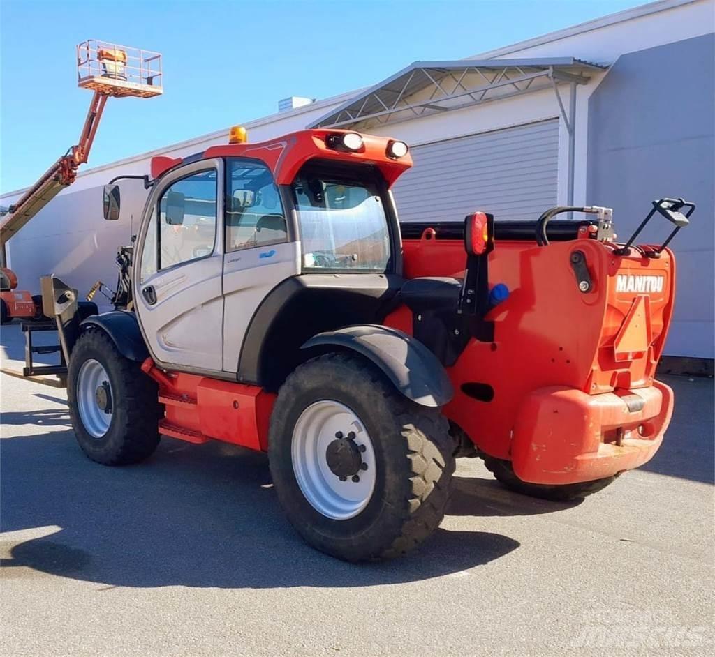 Manitou MT 1840 伸縮臂操作車
