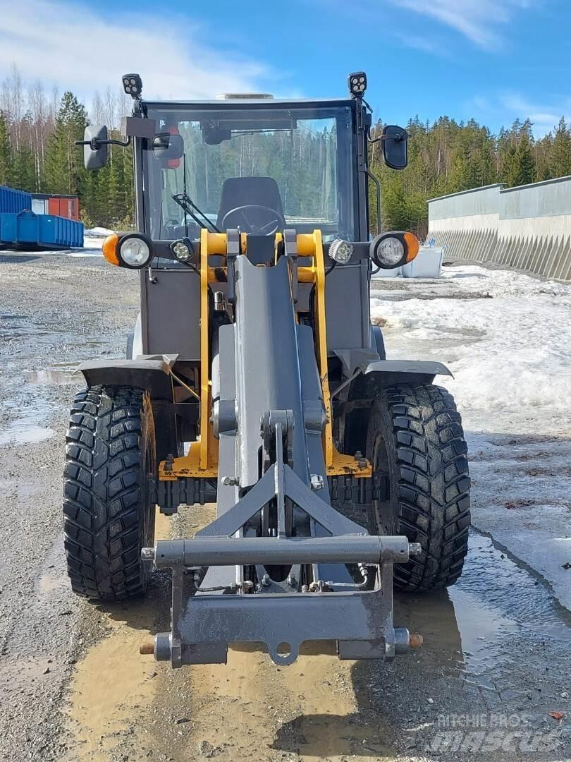 Mecalac Ax 850 輪胎式裝載機