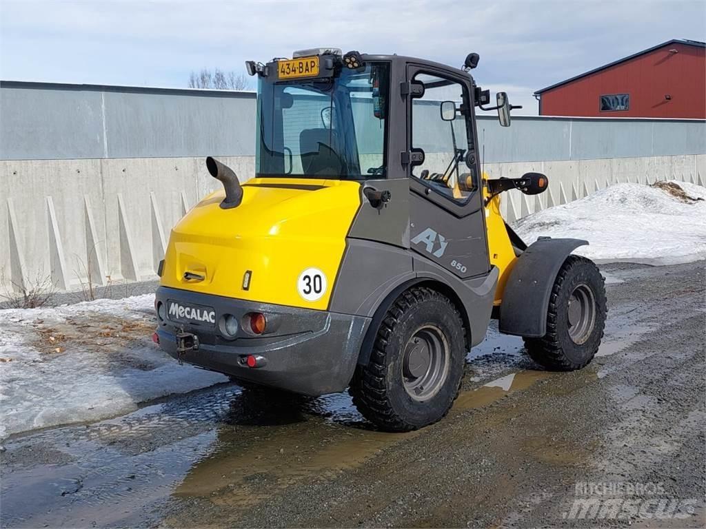 Mecalac Ax 850 輪胎式裝載機