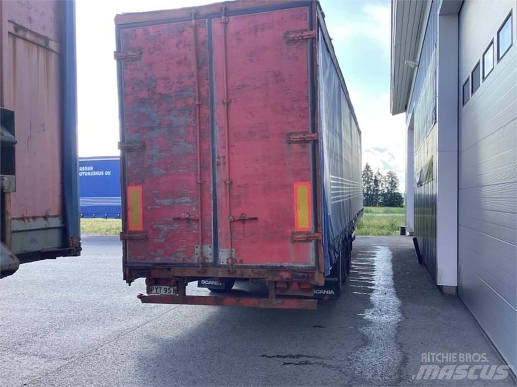 Närko Mega 篷布半拖車