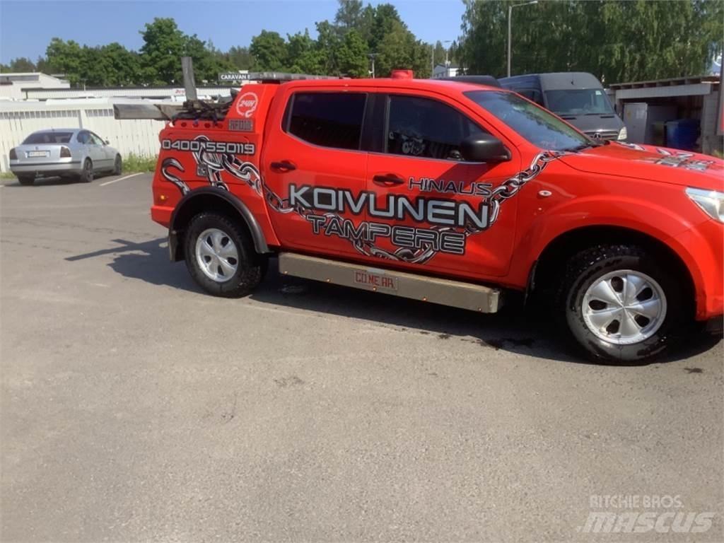 Nissan Navara 4X4 車輛運輸拖車