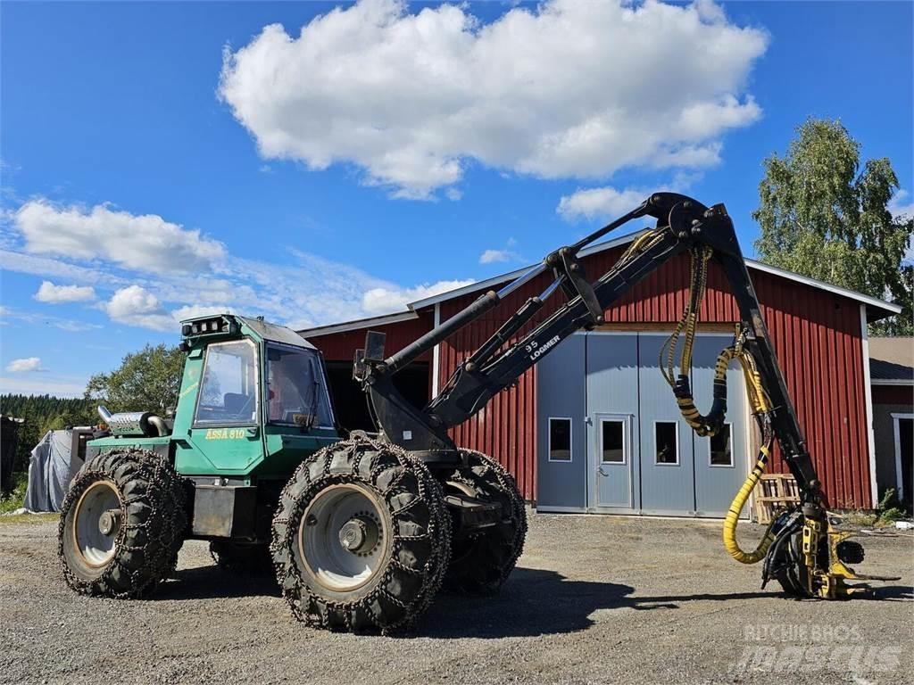 ProSilva 810 ässä 收穫機