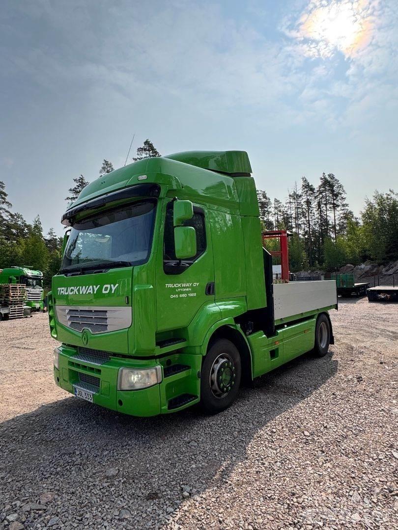 Renault Premium 起重機卡車