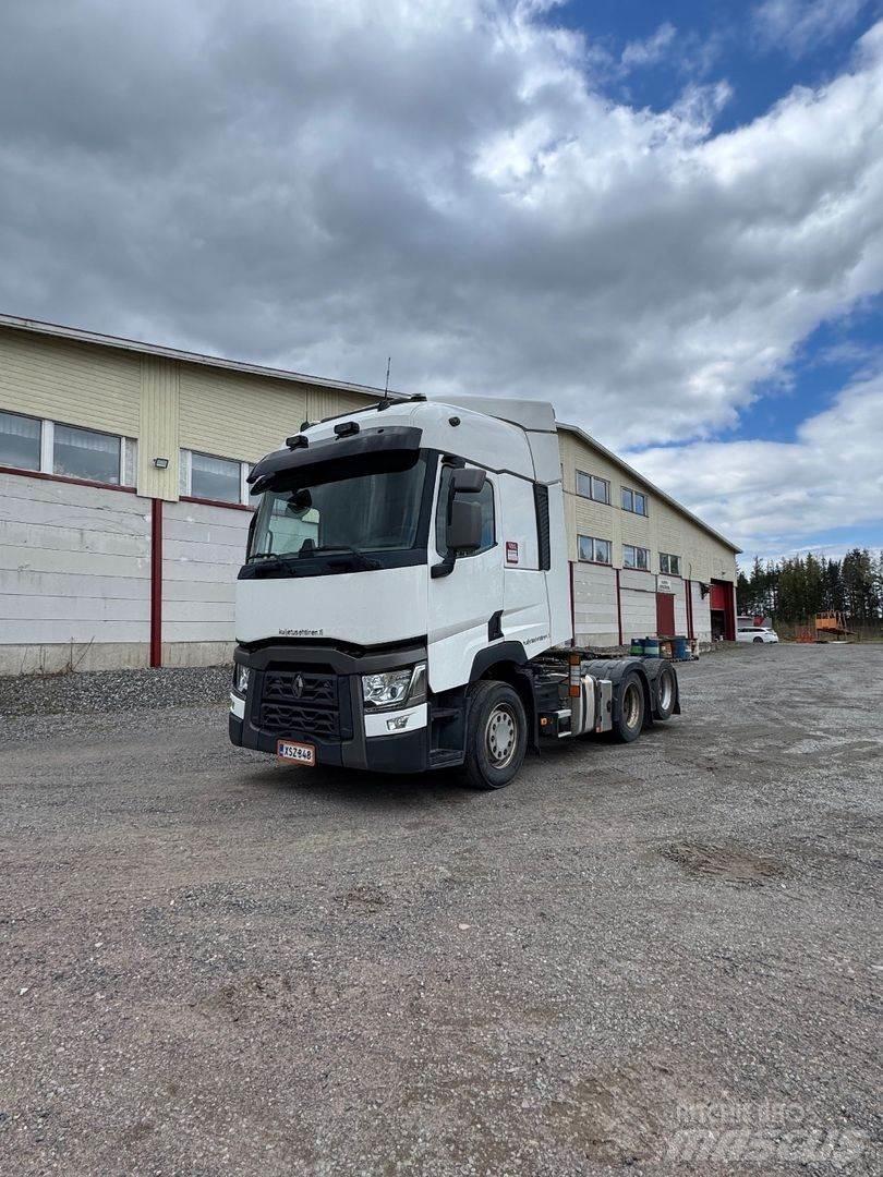 Renault T440 6x2 曳引機組件