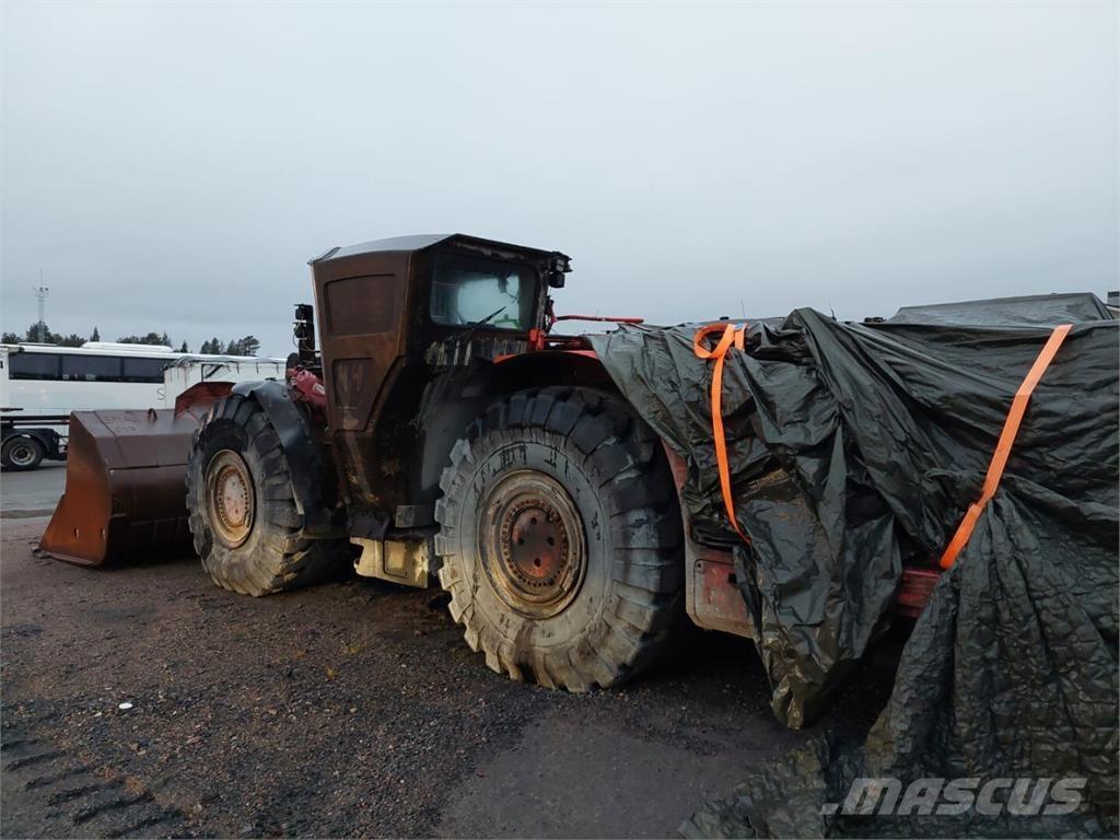 Sandvik TORO 517 輪胎式裝載機