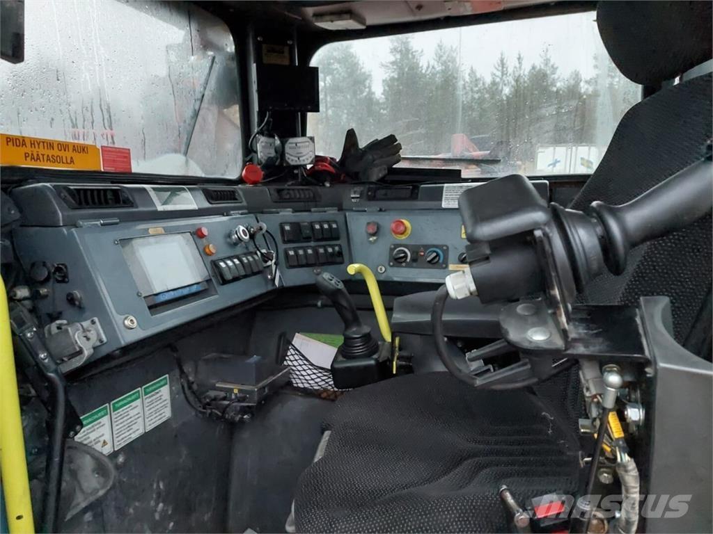 Sandvik TORO 621 輪胎式裝載機