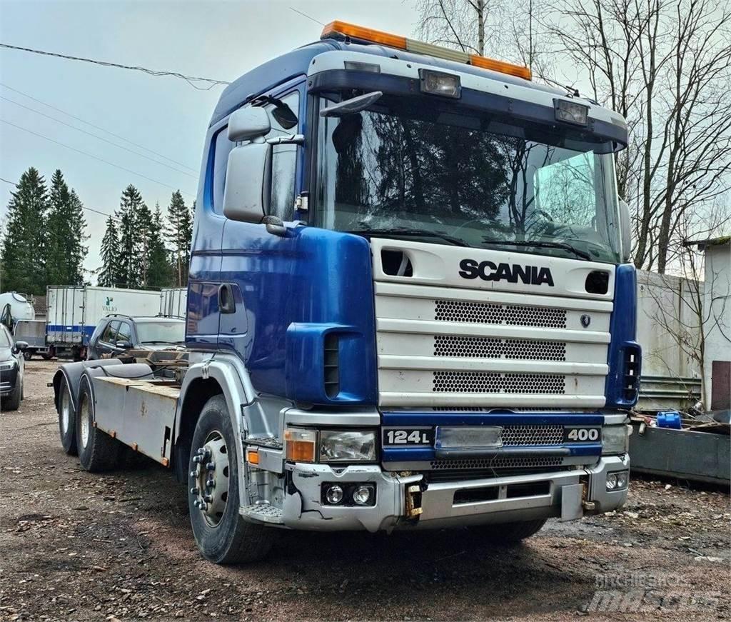 Scania 124 L 6x2 吊鉤式起重車