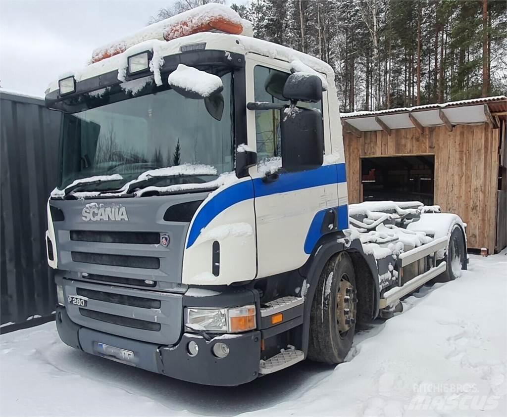 Scania P 280 吊鉤式起重車