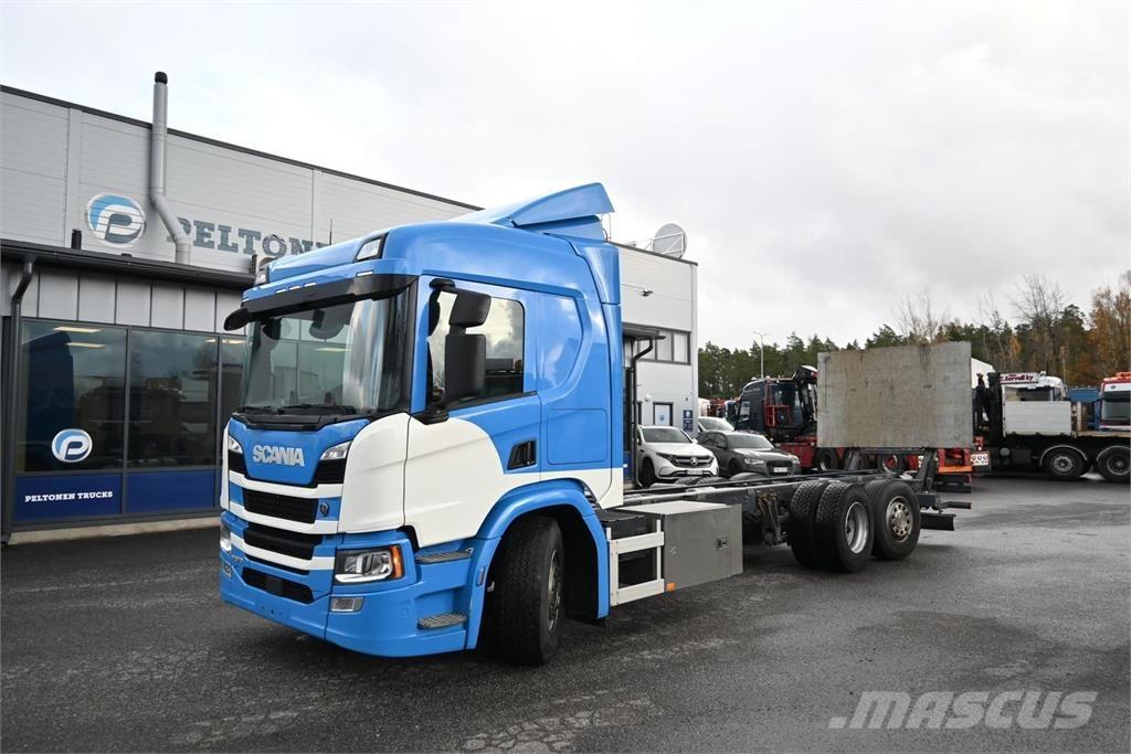 Scania P370 6x2*4 商用底盤車
