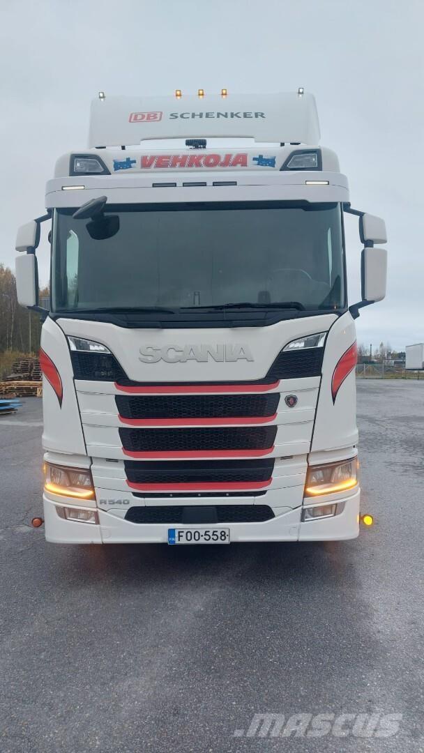 Scania R 540 6x2 貨櫃框架卡車