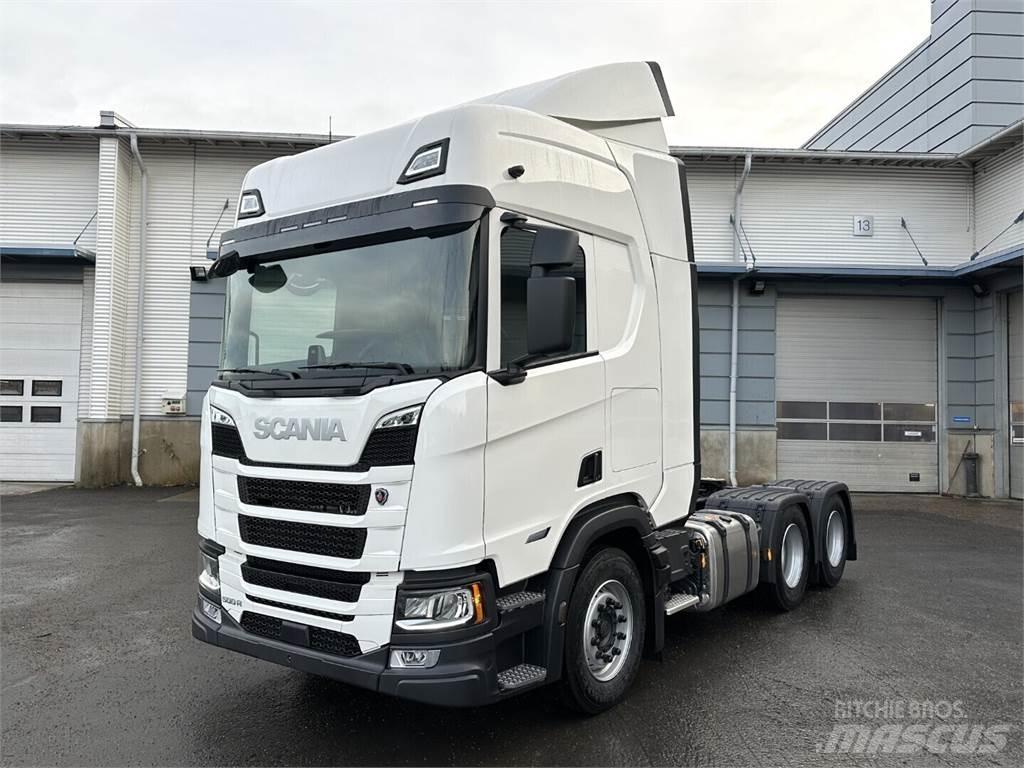 Scania R500 6x4 曳引機組件