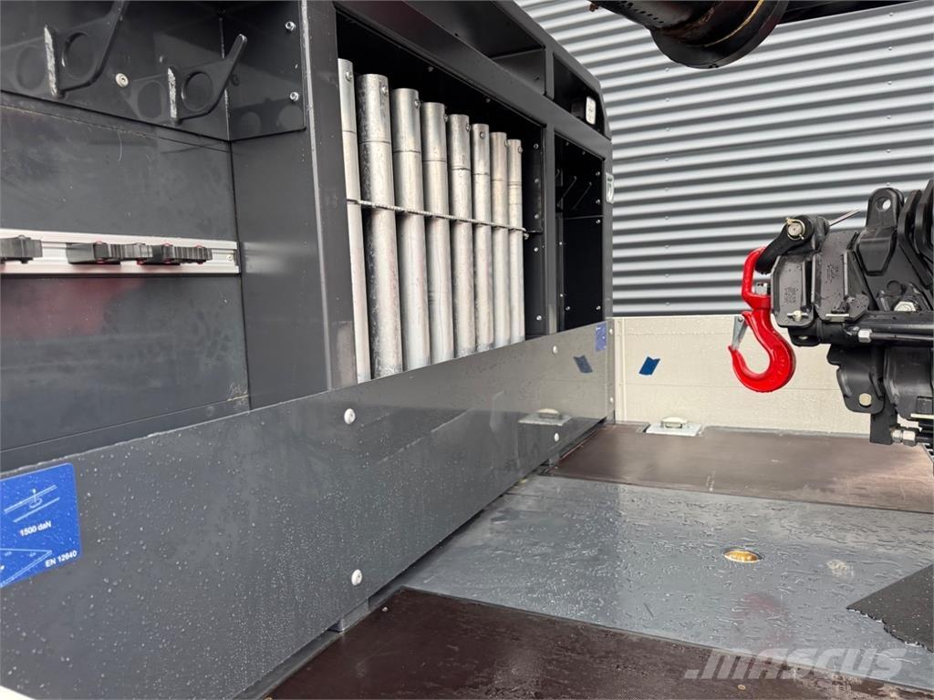 Scania R500 8X4 起重機卡車