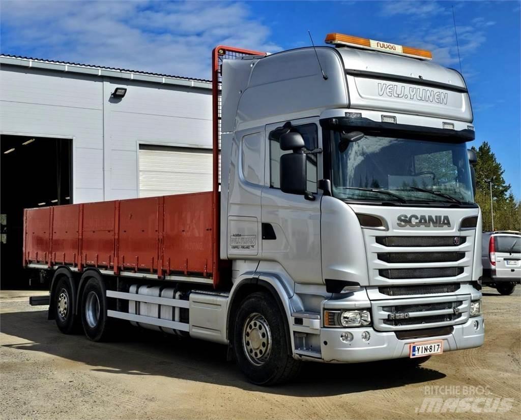 Scania R520 6x2 平板式/側卸式卡車
