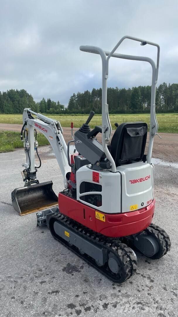 Takeuchi TB210R 小型挖土機/掘鑿機<7t(小型挖掘機)