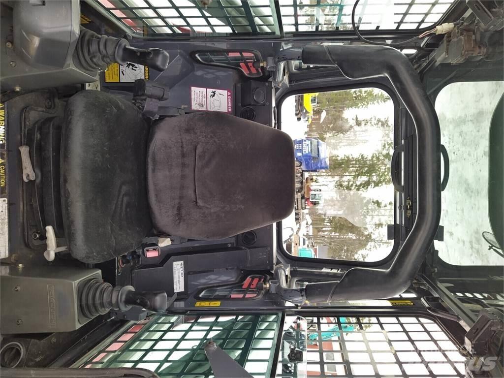 Takeuchi TL130 滑移轉向裝載機