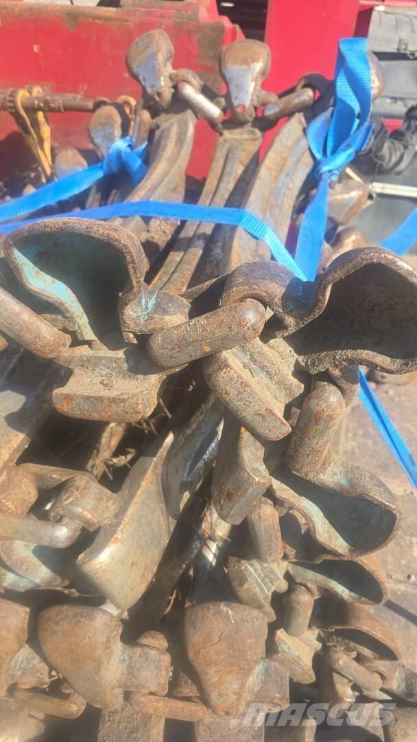  Teloja 履帶、鏈條和車盤