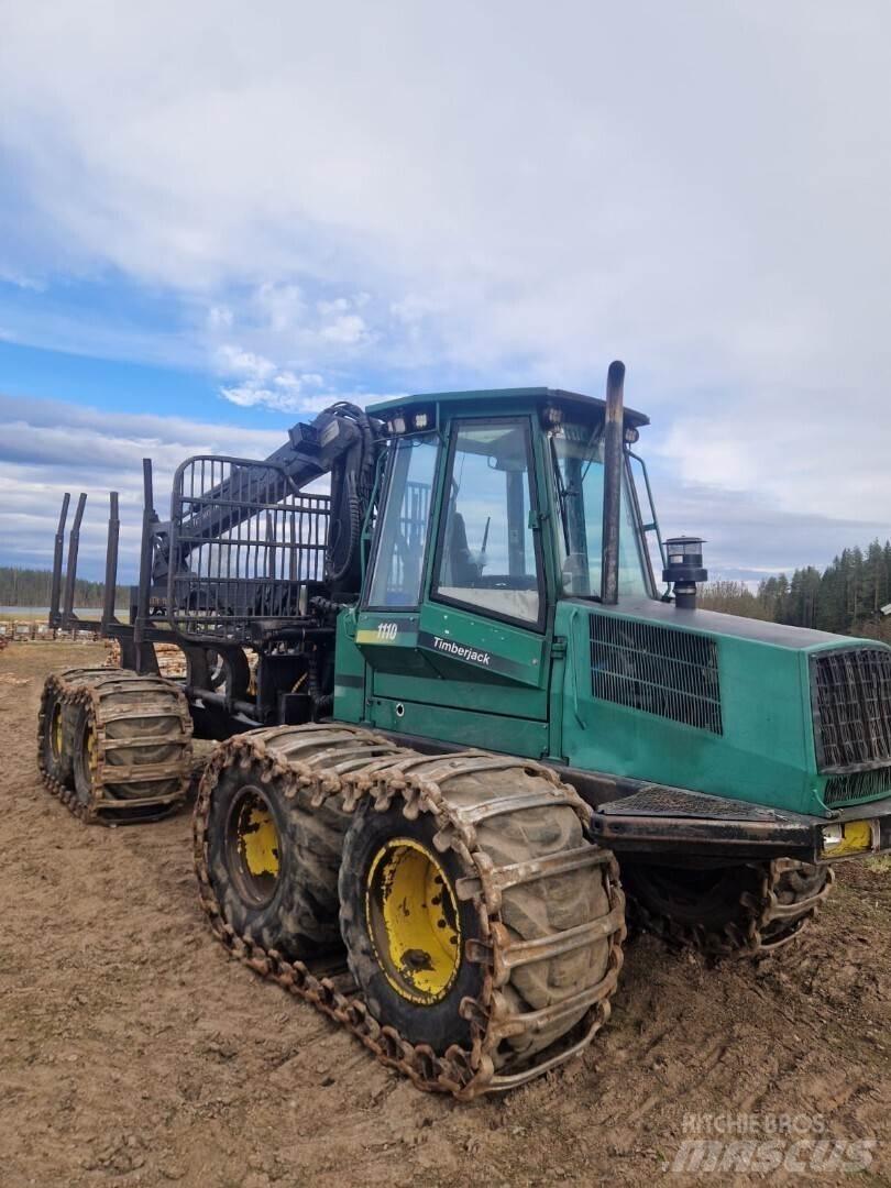 Timberjack 1110 集運機