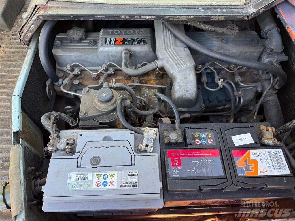 Toyota 02-5 FD35 柴油卡車