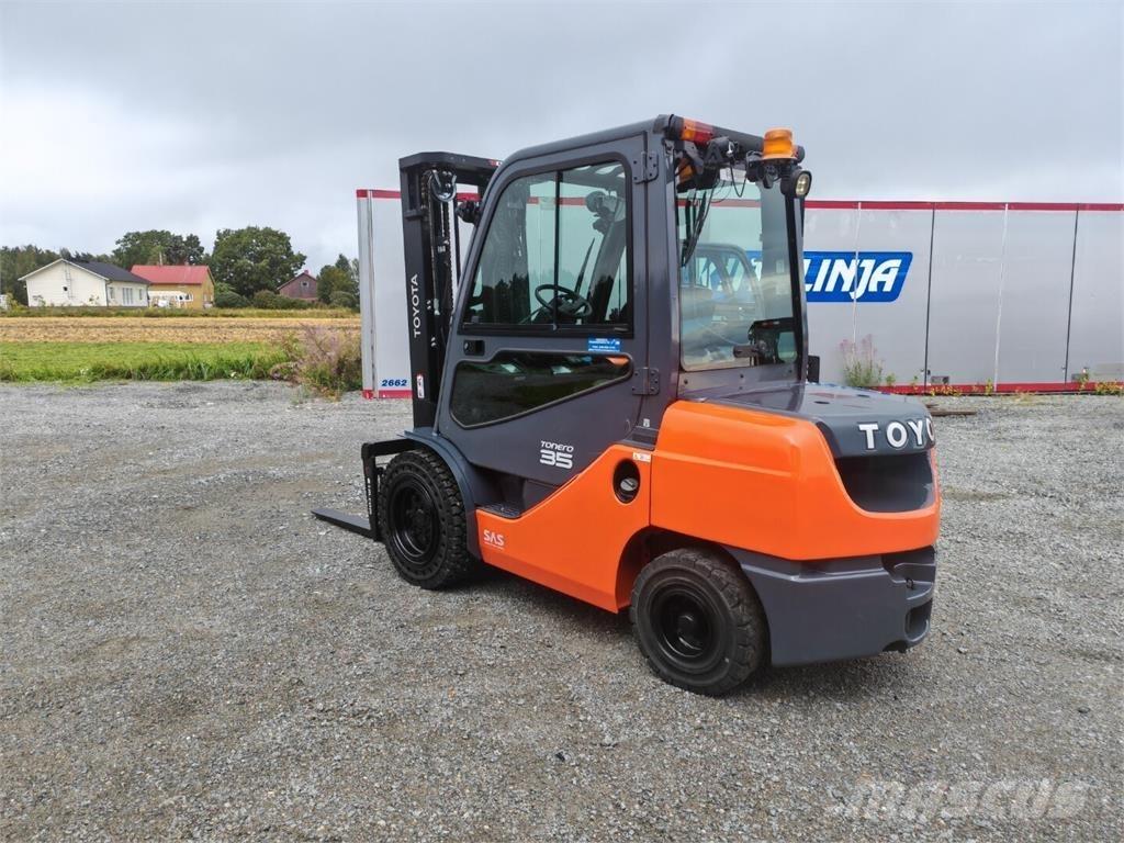 Toyota 02-8FDJF35 柴油卡車